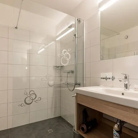 Haus Zalim
