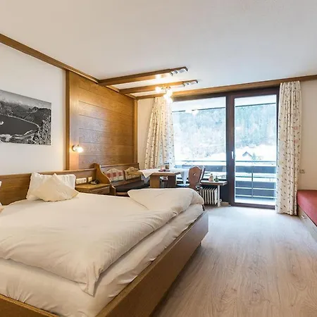Haus Zalim Apartment *
